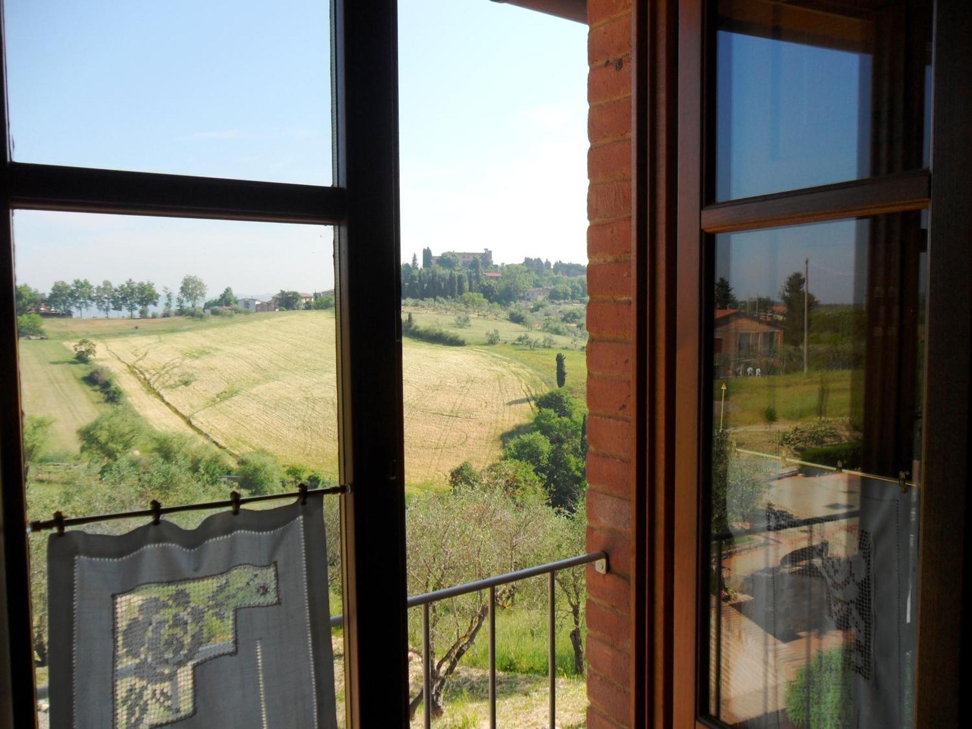 Fullino Nero Rta - Residenza Turistico Alberghiera Siena Buitenkant foto